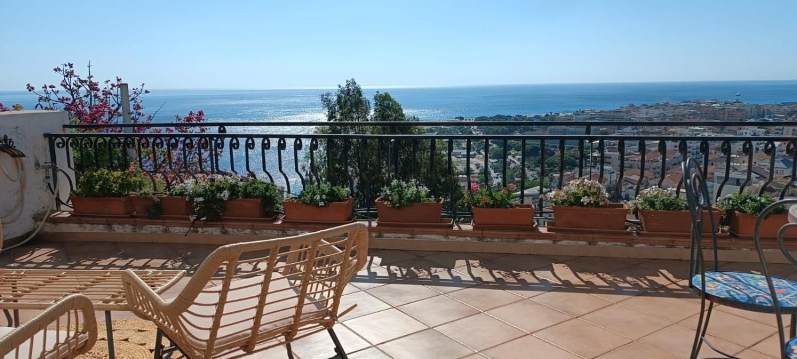 Velalatina Residence B&B Soverato - Camera Maestrale & Camera Tramontana Soverato Marina Εξωτερικό φωτογραφία